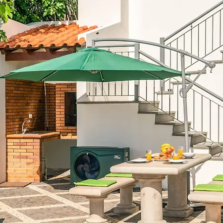 Villa Amaro Mar Arco da Calheta (Madeira)